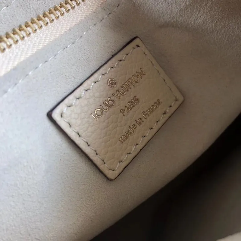 LOV2 Bags - Fashion Bags  1079