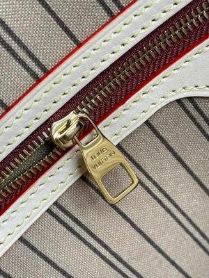 LOV2 Bags - Fashion Bags  1796
