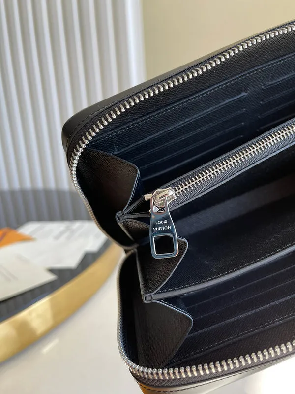 LOV2 Bags - Fashion Bags  2362