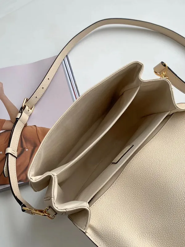 LOV2 Bags - Fashion Bags  2544