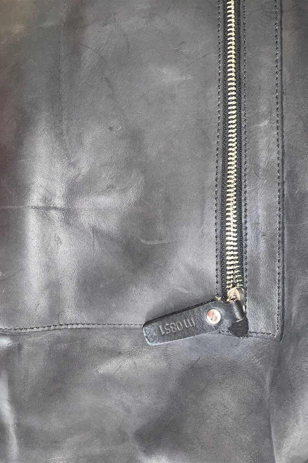 M0851 Black Tote Bag