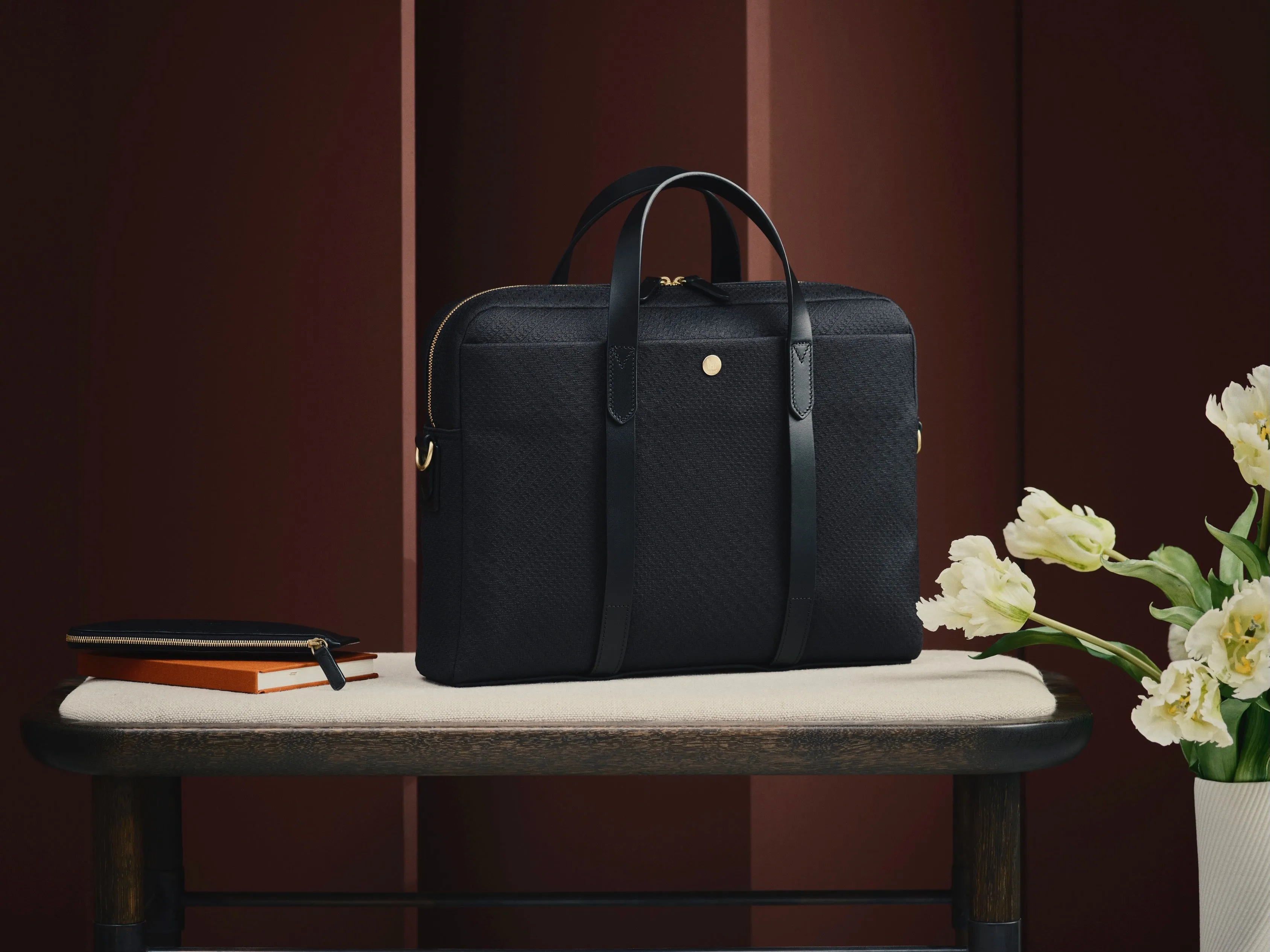 M/S Aspire - Haptic Black/Black