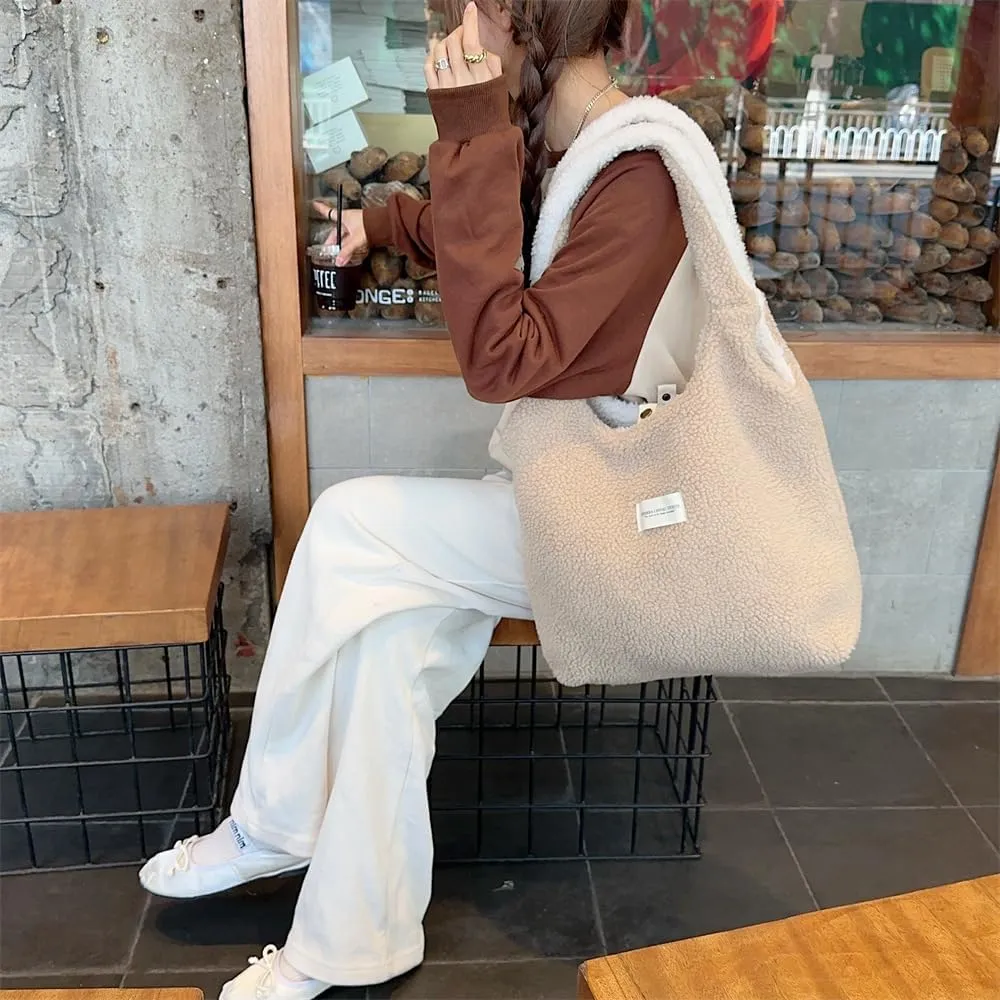 Plush Clutch Bag Lamb Wool Two Tone Handbag Totes Tote Bag Vest Pocket Dual Use Shoulder Bag