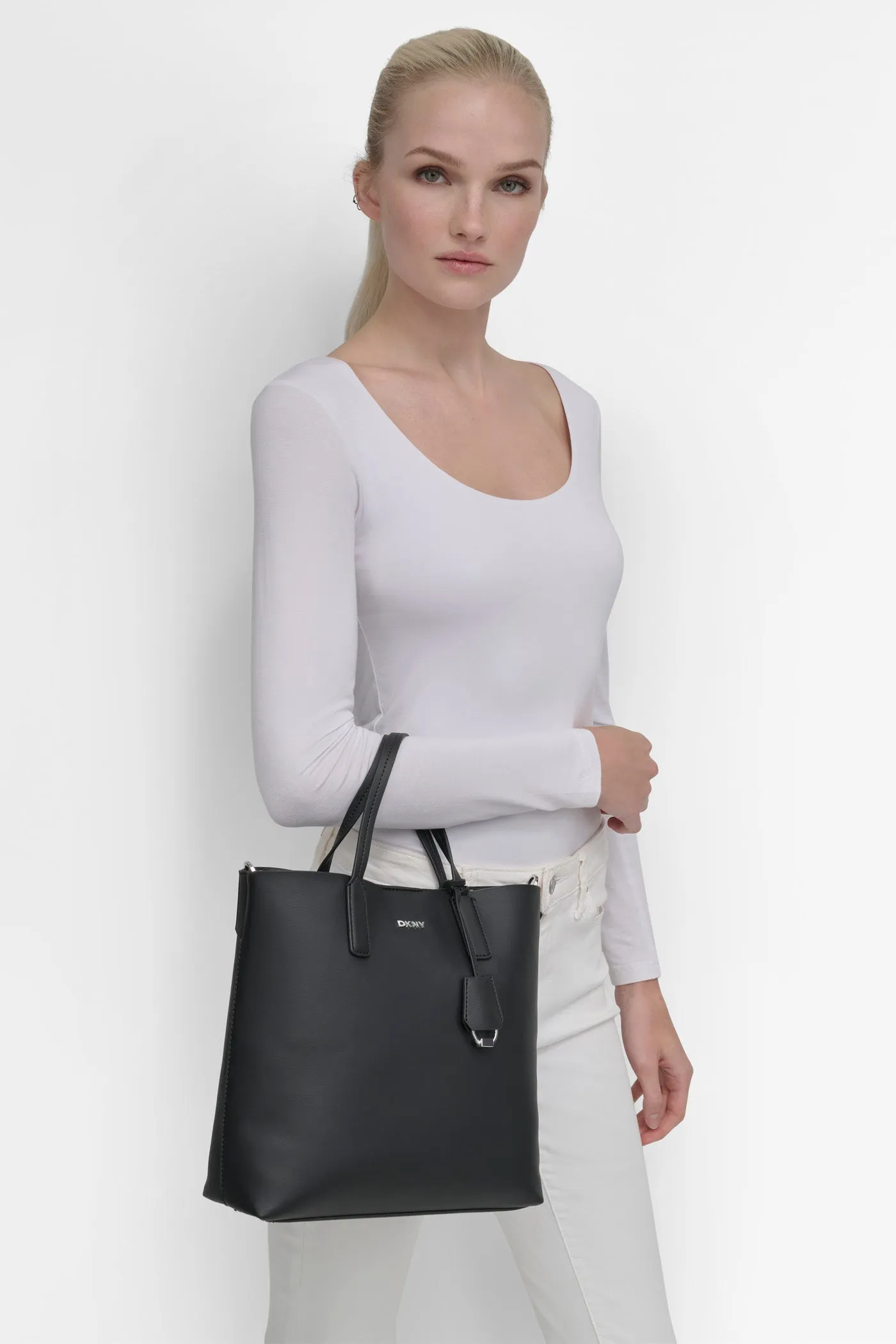 SAIGE MEDIUM TOTE CROSSBODY