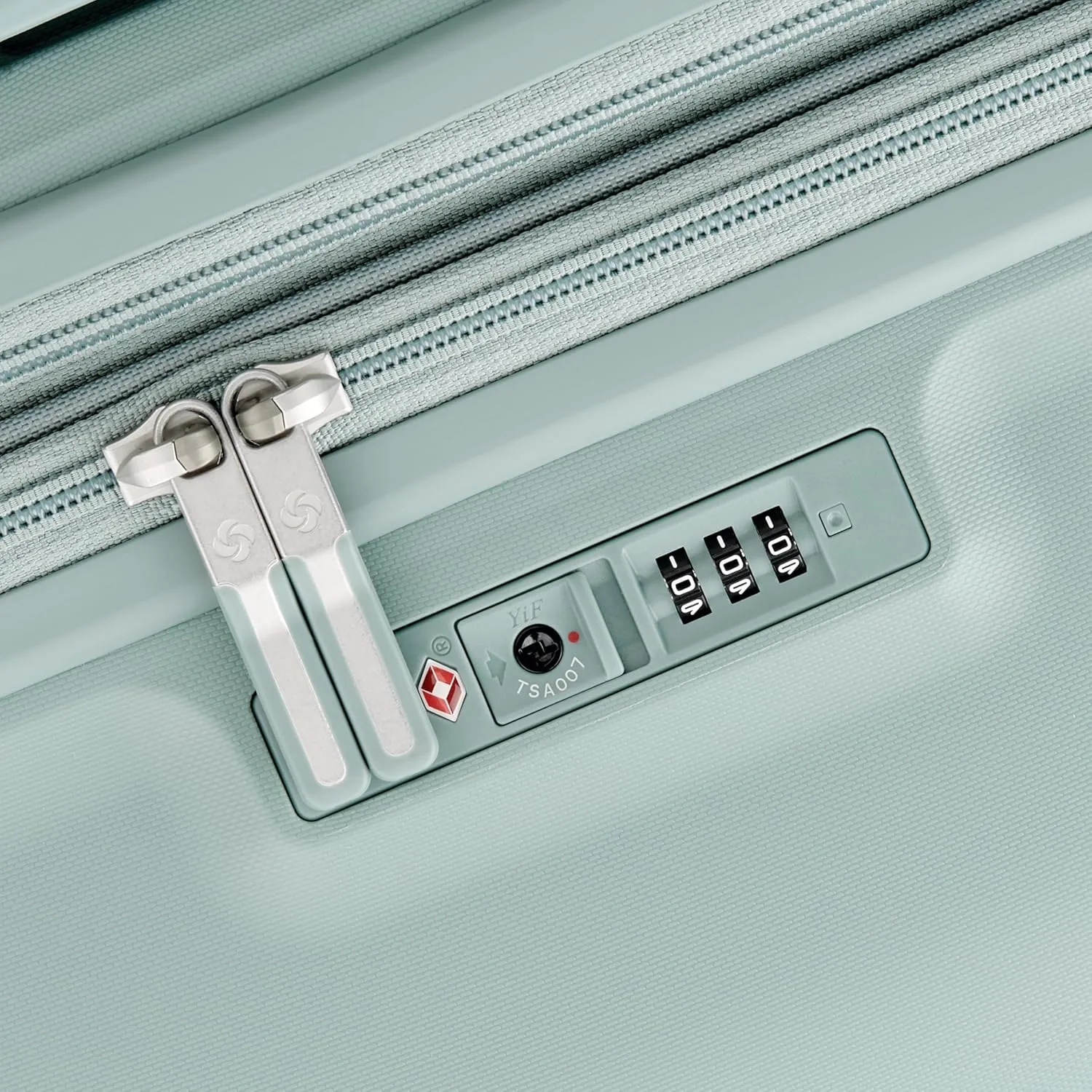 Samsonite Elevation Plus - Large Hardside Luggage - Scratch Resistant Polypropylene Shell, RightHeight™ Adjustable Handle, Integrated AirTag Holder, TSA Lock, WetPak™ Compartment - Cypress Green