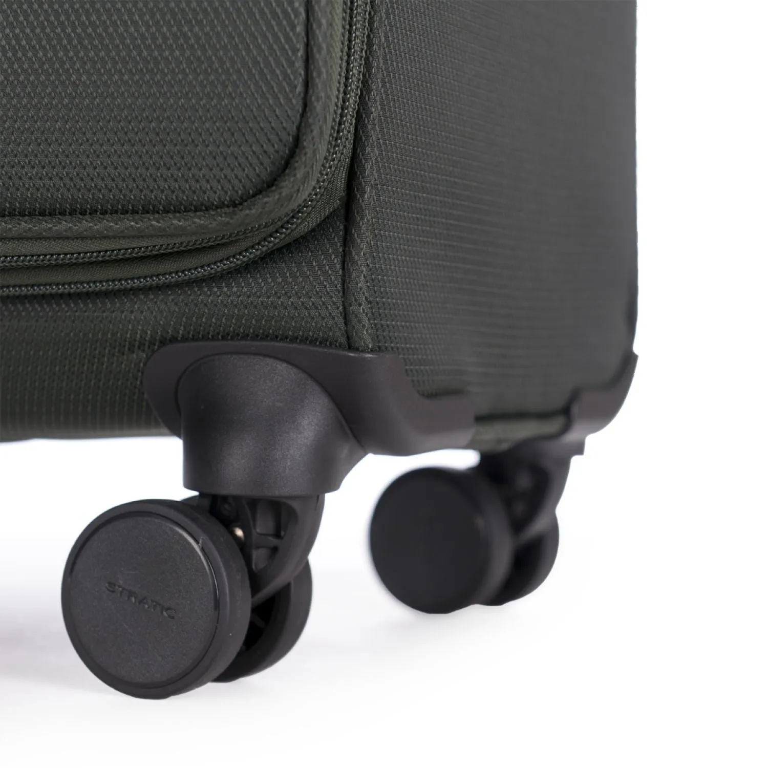 Stratic Light   Suitcase M With Front Access Opening