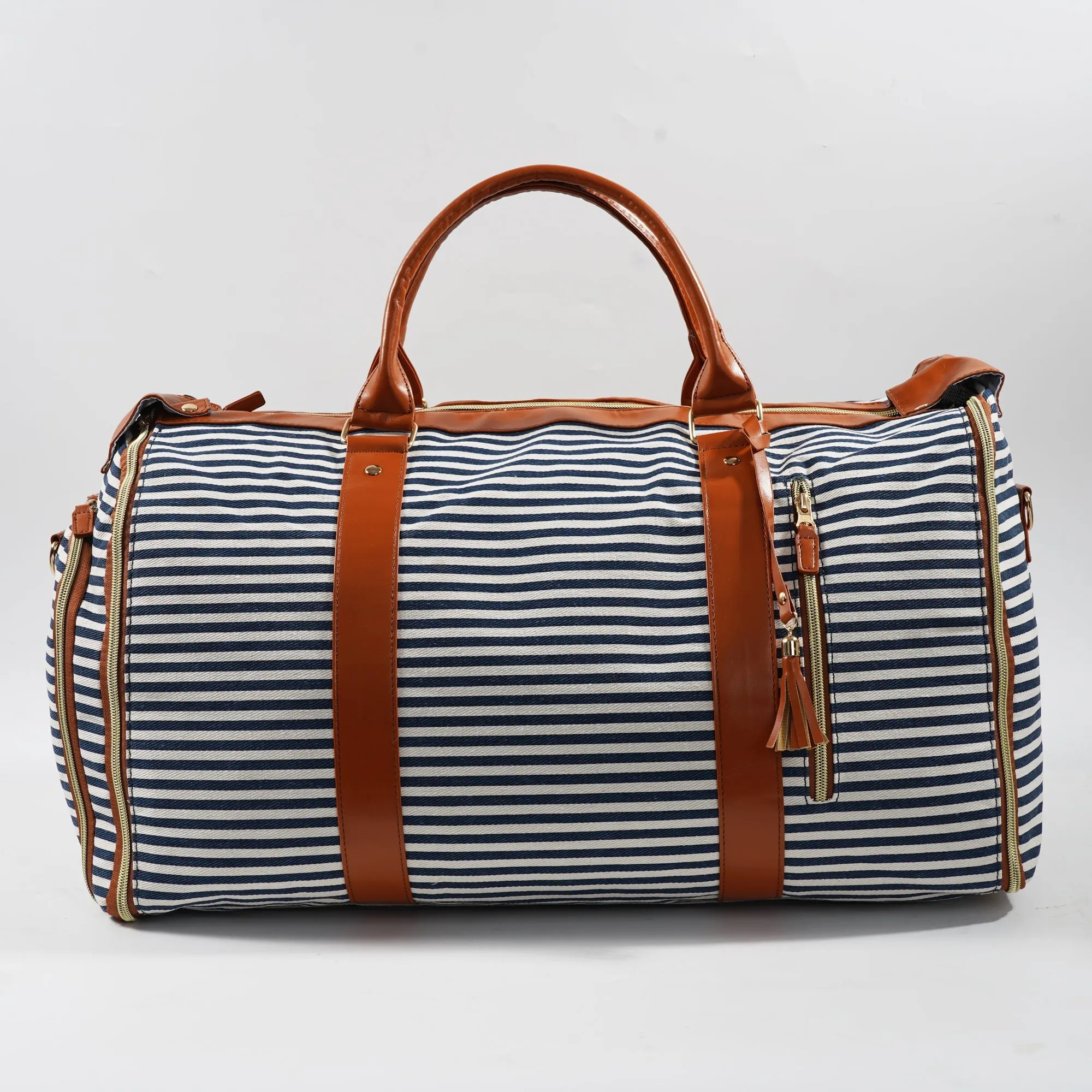 Voyago™ - Practical, Space-Saving Travel Bag!